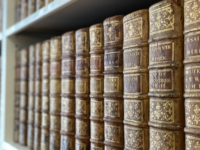 Personality Erik Erikson Quotes : Top 26 Erik Erikson Quotes On Life